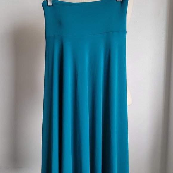 East 5th Dresses & Skirts - LAST CALL - (NEW) Fit Flared East 5th 14 Skirt (Size Large)